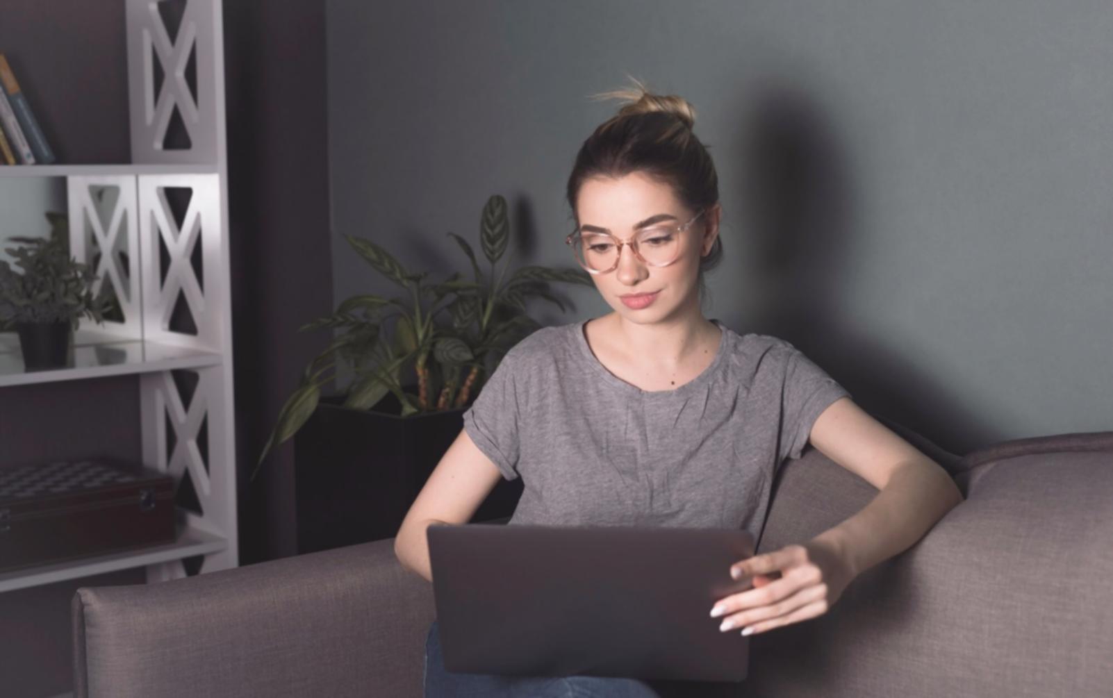 Sesión de trabajo en desarrollo de modelos de negocio
